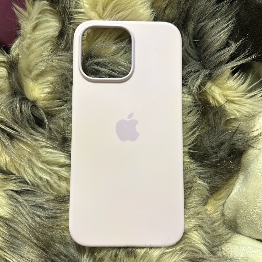 Lilac apple phone case